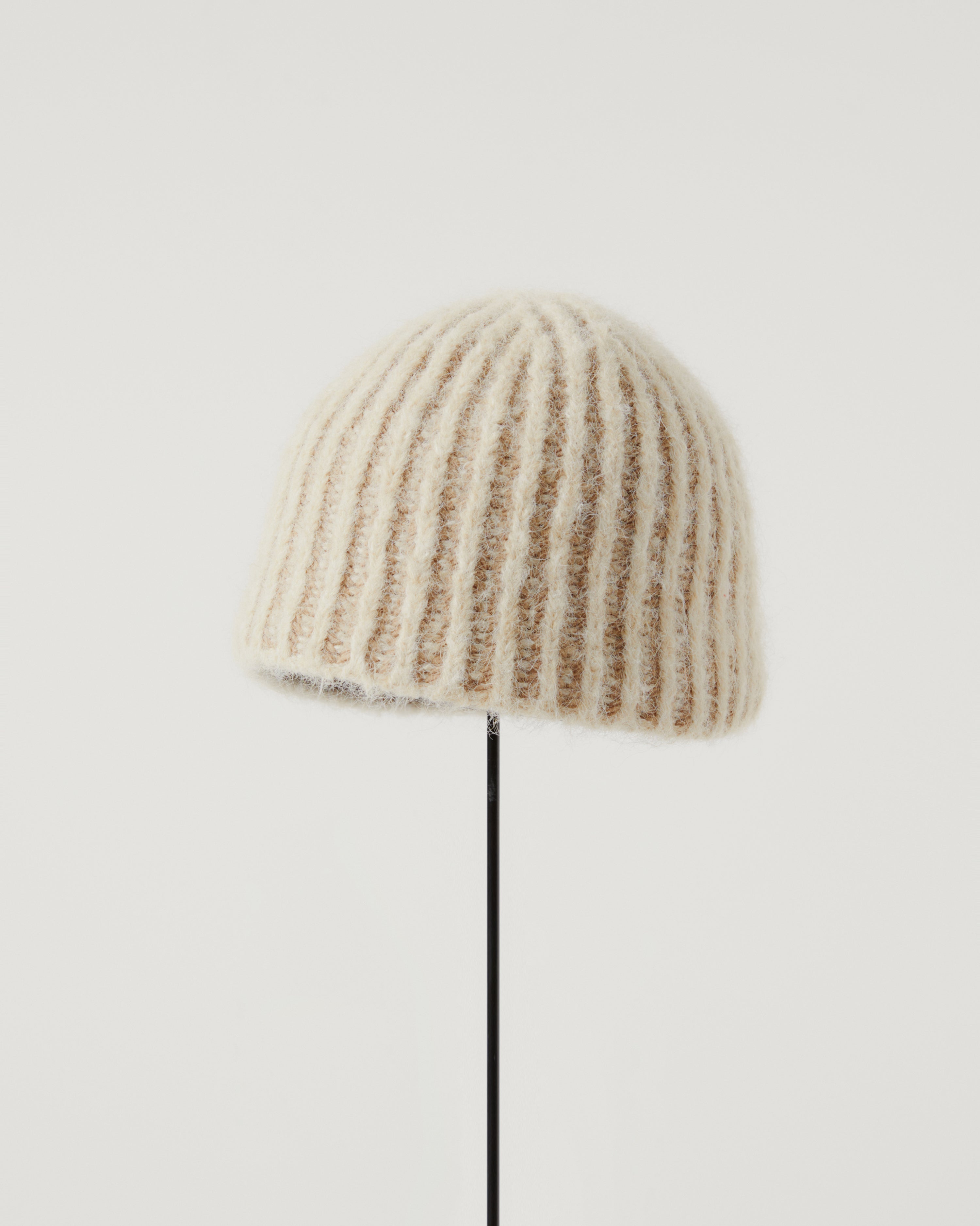 バレンティーナショットビーニー