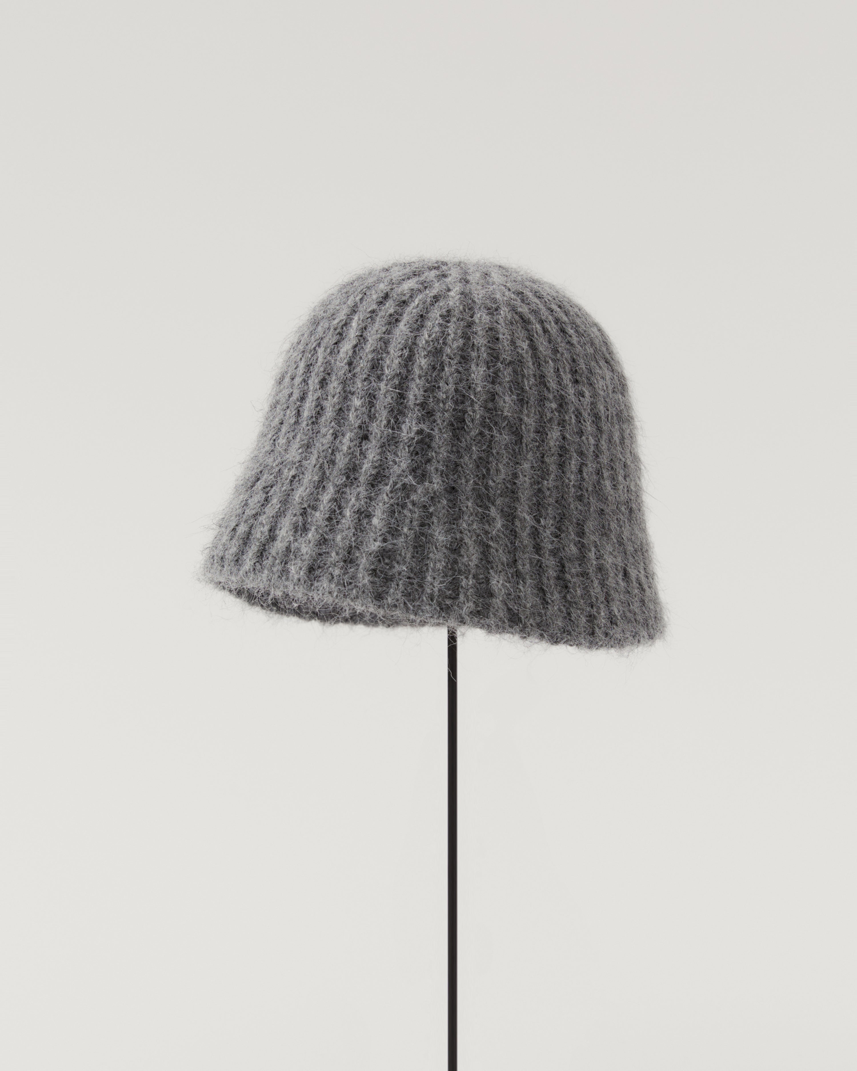 バレンティーナロングビーニー